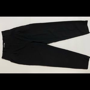 Black cropped dress pants